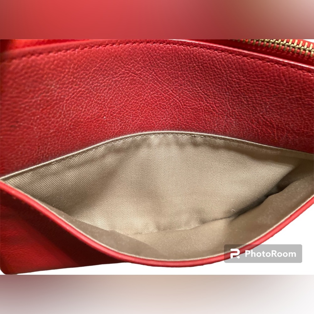 TALBOTS Red Leather Bag. Cross Body Leather with Adjustable Strap. - Picture 11 of 14